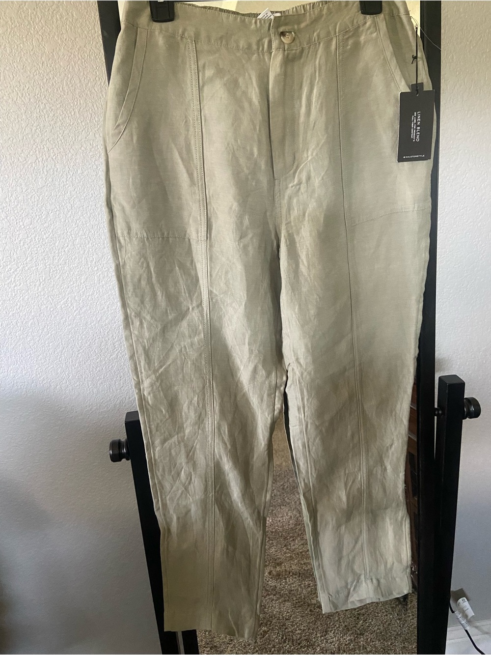 Halston light green Straight-Leg Women’s Pants